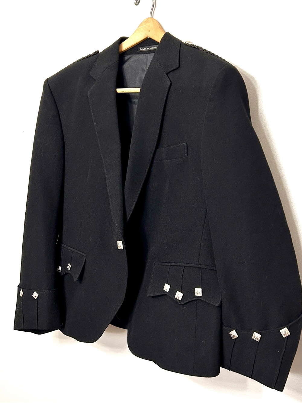 Traditional Scottish Men’s Black Kilt / Formal Jacket Made in Scotland Appx 46R